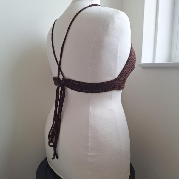 Gehaakt topje 'Boho top koffie'