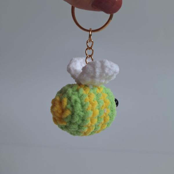 Gehaakte sleutelhanger 'Citrus bij'