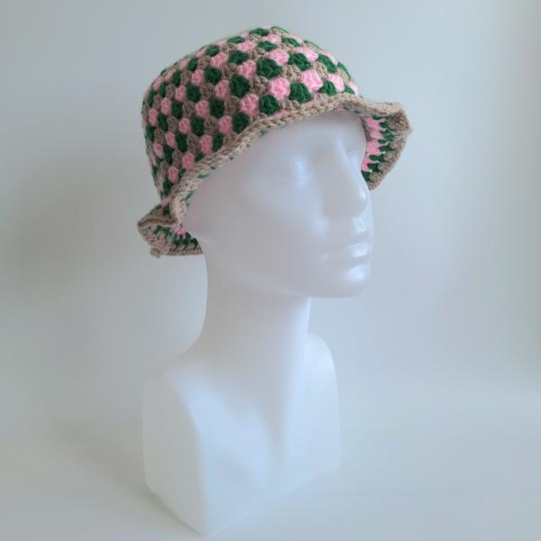 Gehaakte bucket hat | Groen, roze en beige