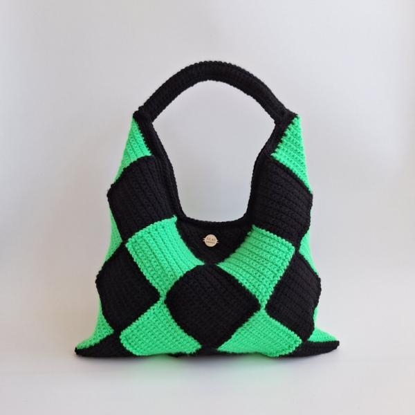 Gehaakte checker handtas 'Zwart en neon groen'