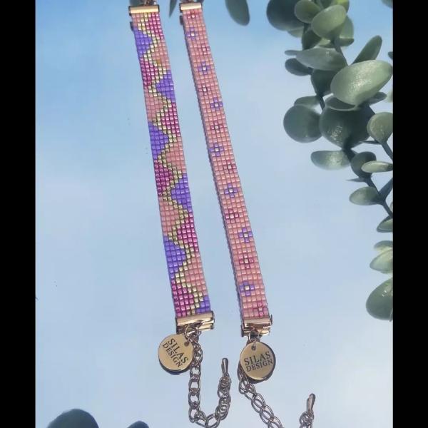 Geweven kralen armband | Paarse bloemen in de oranje weide