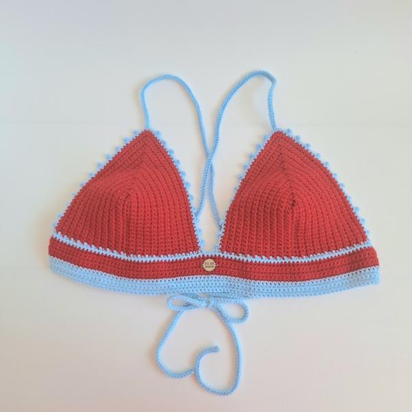 Gehaakt topje | Rood en lichtblauw