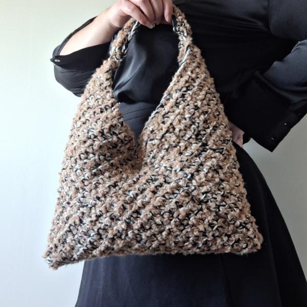 Gehaakte fluffy tas | bruin gemêleerd