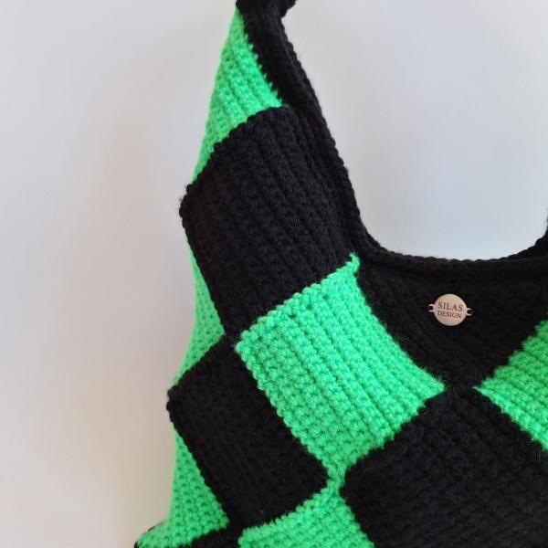 Gehaakte checker handtas 'Zwart en neon groen'