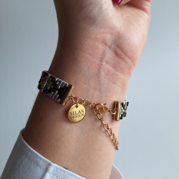 Geweven kralen armband | XOXO zwart en grijs