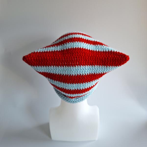 Gehaakte muts | Lichtblauw en rood
