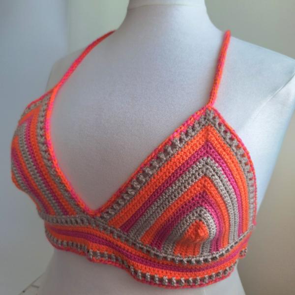 Gehaakt topje 'Boho top oranje, roze en beige'