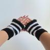 Thumbnail for Gehaakte handschoenen - gehaakte vingerloze handschoenen | Zwart en wit