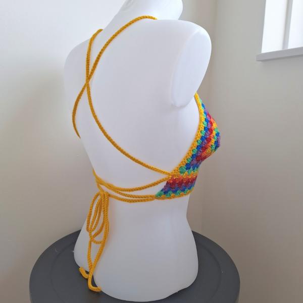 Gehaakt topje 'Pride regenboog vlag ||'