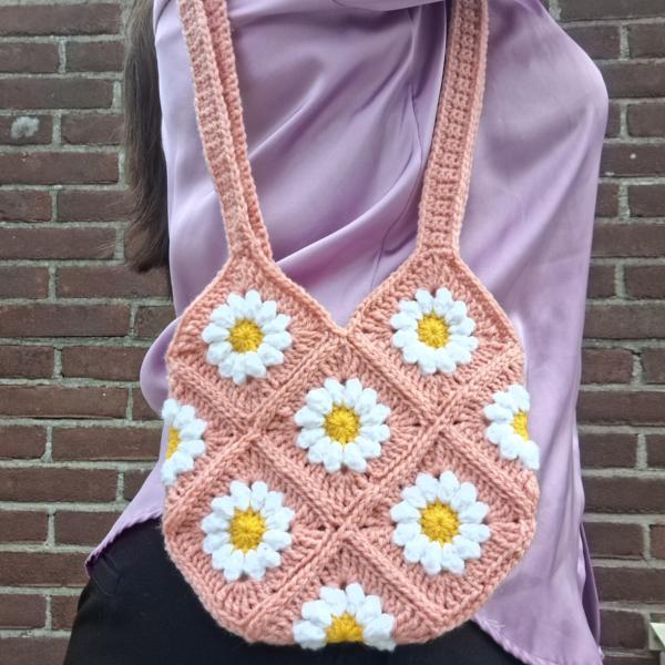 Gehaakte tas | Roze madeliefjes