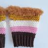 Thumbnail for Gehaakte handschoenen - gehaakte vingerloze handschoenen | Donkerbruin, lichtroze, crème, okergeel en karamelbruin
