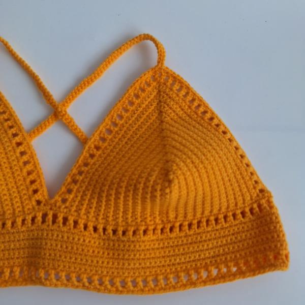 Gehaakt topje 'Boho top geel'