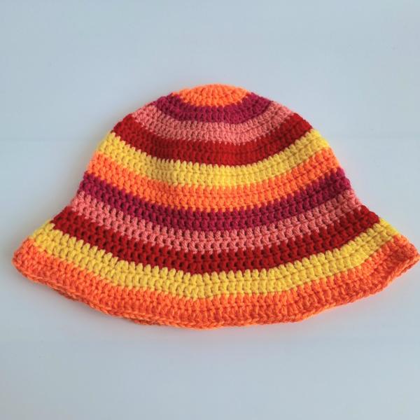 Gehaakte bucket hat | Oranje, fuchsia, koraal, rood en geel