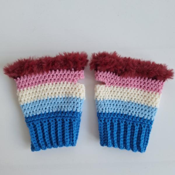 Gehaakte handschoenen - gehaakte vingerloze handschoenen | Blauw, lichtblauw, crème, lichtroze en wijnrood