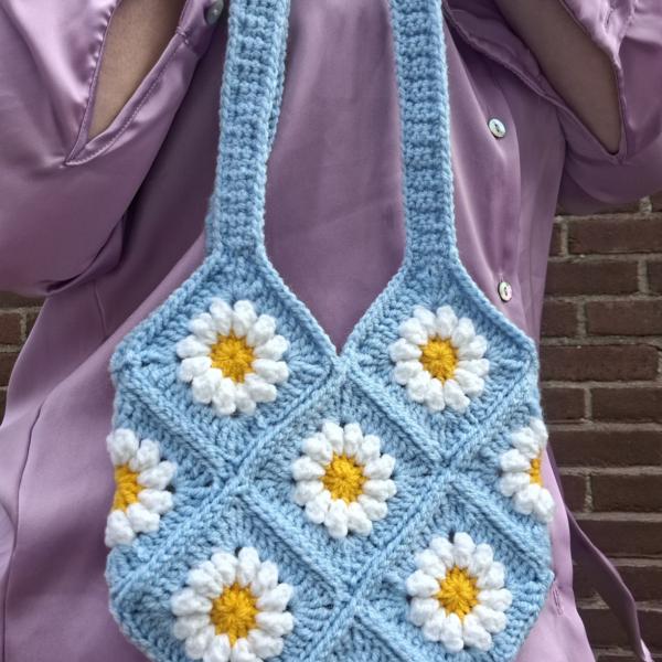 Gehaakte tas | Blauwe madeliefjes
