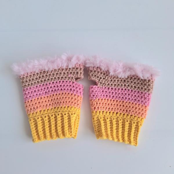 Gehaakte handschoenen - gehaakte vingerloze handschoenen | Geel, perzik, lichtroze en poederroze