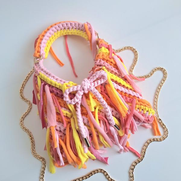 Gehaakte crossbody tas | Lichtroze, oranje en geel