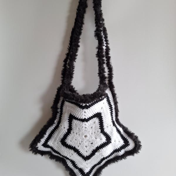 Gehaakte tas | Zwart en witte ster