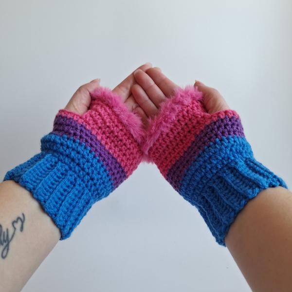Gehaakte handschoenen - gehaakte vingerloze handschoenen | Biseksuele Pride vlag