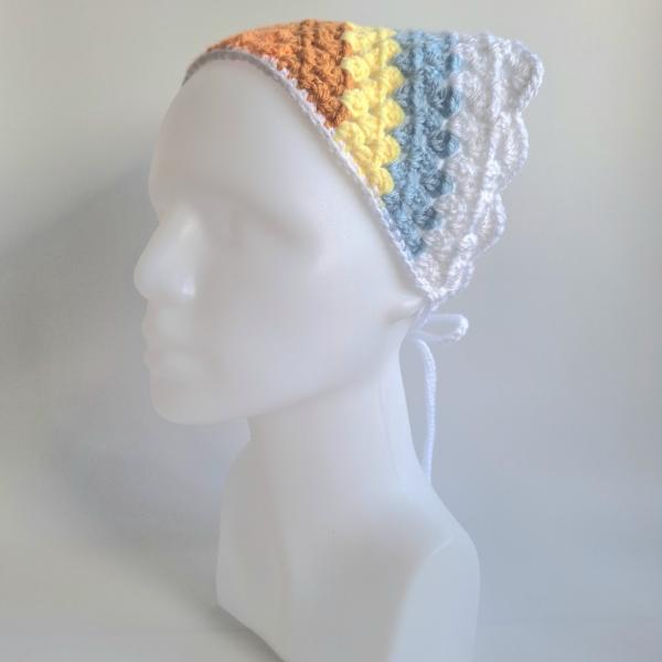 Gehaakte bandana | Oranje, pastel geel, lichtblauw en wit