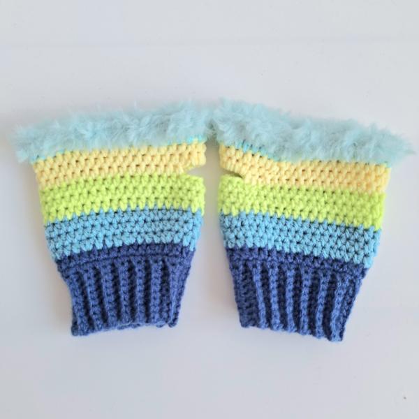 Gehaakte handschoenen - gehaakte vingerloze handschoenen | Donkerblauw, blauw, limoengroen, geel en mintgroen