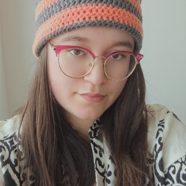 Gehaakte muts | Koraaloranje en donkergrijs