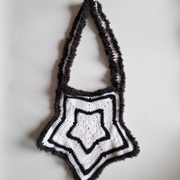 Gehaakte tas | Zwart en witte ster