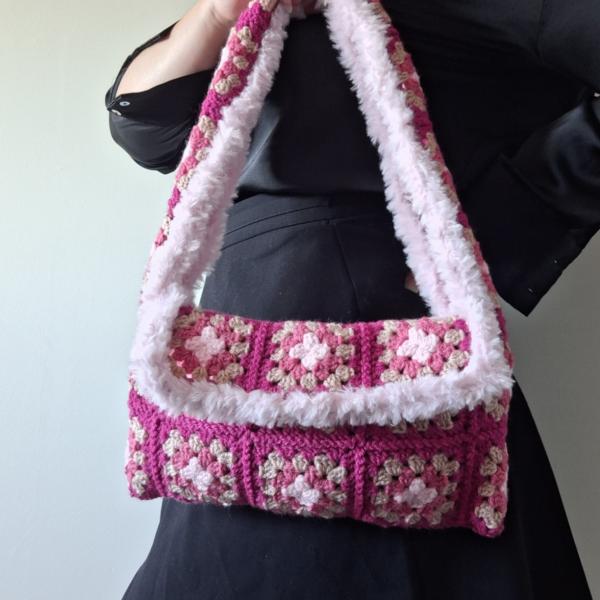 Gehaakte granny square tas | Roze