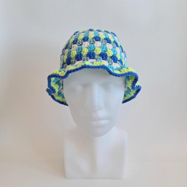 Gehaakte bucket hat | Crème, turquoise, limegroen, kobaltblauw en teal