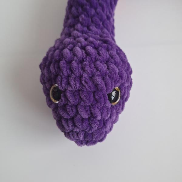 Gehaakte knuffel slang | Paars, knalroze en oranje