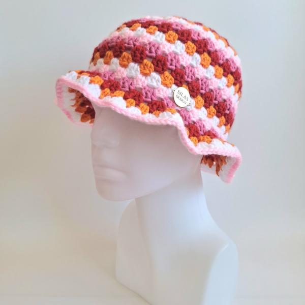 Gehaakte bucket hat | Pride lesbische vlag