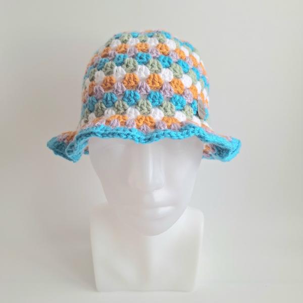 Gehaakte bucket hat | Oranje, lila, turquoise, sagegroen en wit