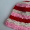 Thumbnail for Gehaakt baby zonnehoedje 'Roze, rood en crème'