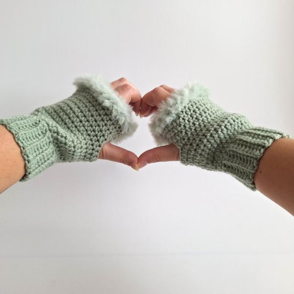 Gehaakte handschoenen - gehaakte vingerloze handschoenen | Sagegroen