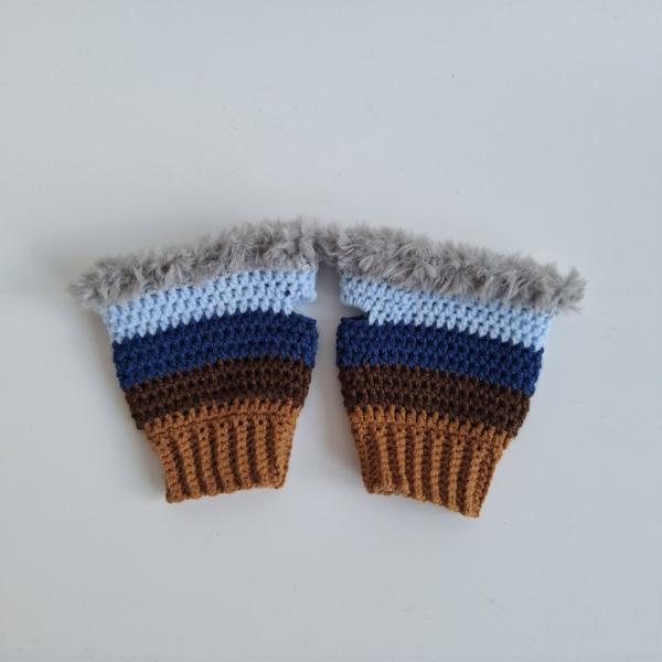 Gehaakte handschoenen - gehaakte vingerloze handschoenen | Karamel bruin, donkerbruin, donkerblauw, lichtblauw en lichtgrijs