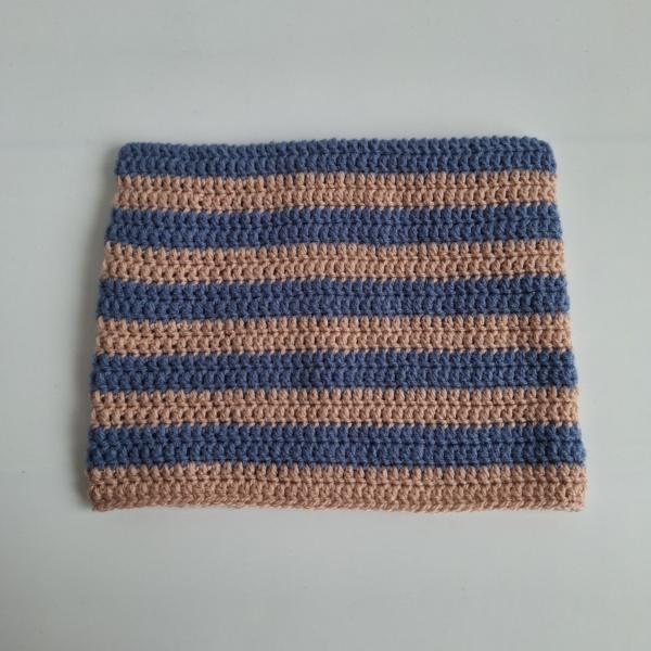 Gehaakte muts | Denimblauw en oudroze