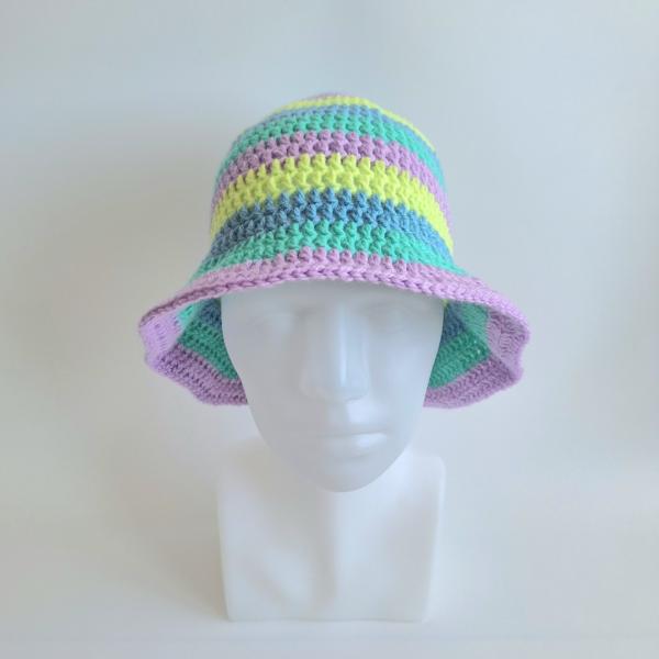 Gehaakte bucket hat | Blauw, mint, lila en lime