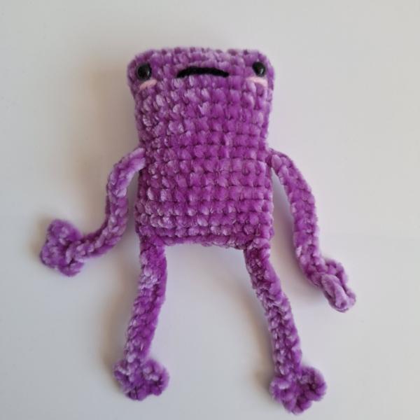 Gehaakte knuffel 'Paarse kikker'