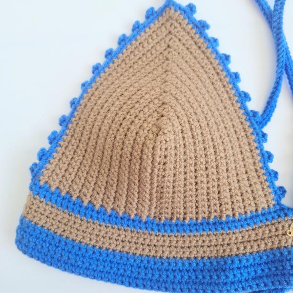 Gehaakt topje | Lichtbruin en blauw