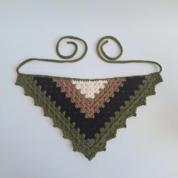 Gehaakte bandana | Crème, lichtbruin, zwart en donkergroen