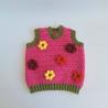 Thumbnail for Gehaakt baby vestje | Fuchsia en donkergroen met gele, wijnrode en knalrode bloemen