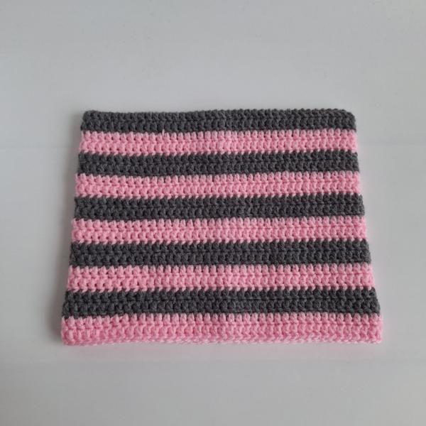 Gehaakte muts | Lichtroze en donkergrijs