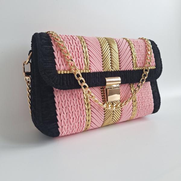 Geweven crossbody tas | Lichtroze, zwart en goud
