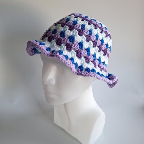 Gehaakte bucket hat | Blauwe bes