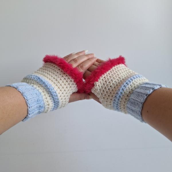 Gehaakte handschoenen - gehaakte vingerloze handschoenen | Lichtblauw, crème en knalroze