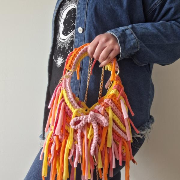 Gehaakte crossbody tas | Lichtroze, oranje en geel