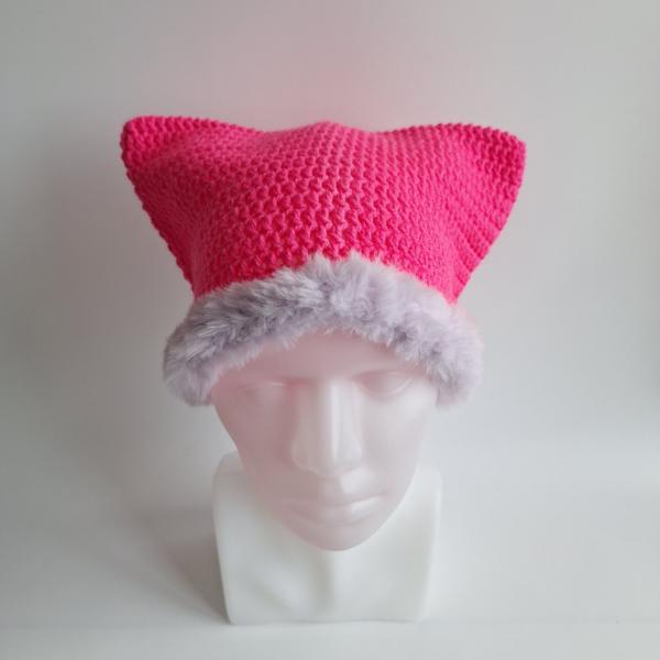 Gehaakte muts met imitatiebont | Neon roze en lila