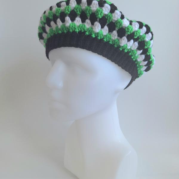 Gehaakte beret | Zwart, wit en groen