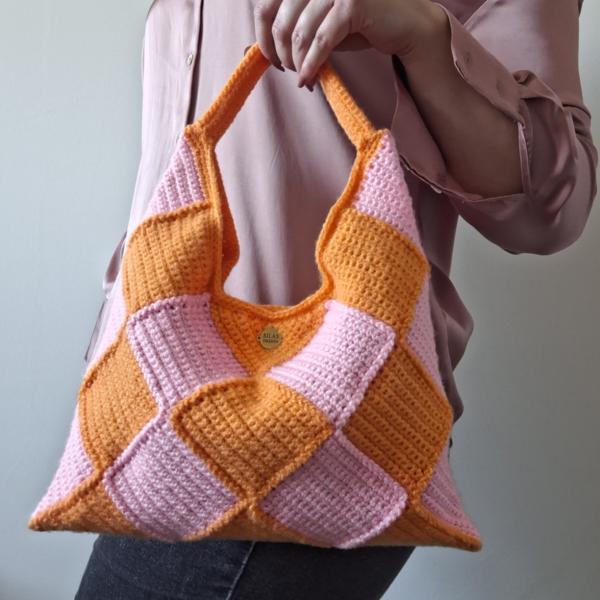 Gehaakte checker handtas 'Lichtroze & oranje'